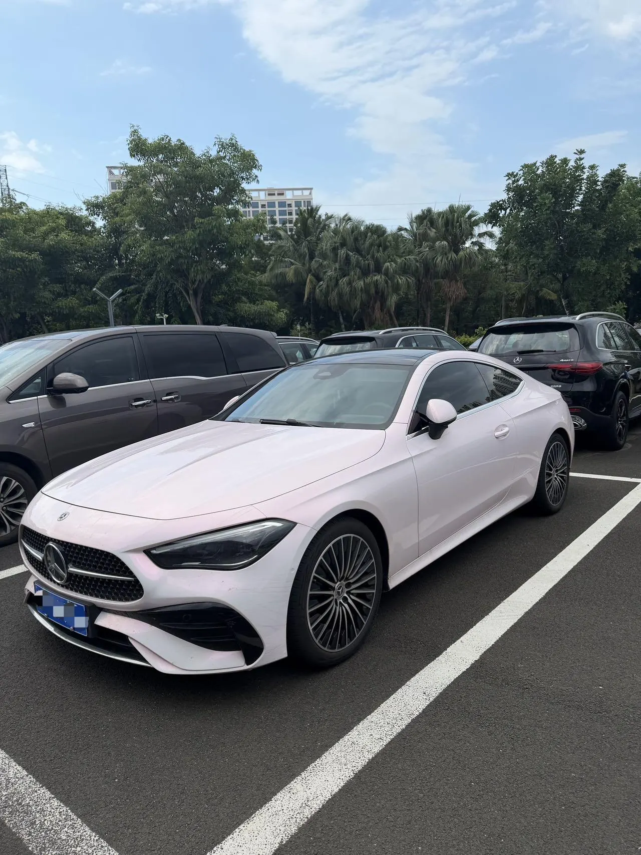 Открыть галерею: Mercedes Benz CLE (Imported) 2024 CLE 260 Coupe 48V 2.0T Automatic