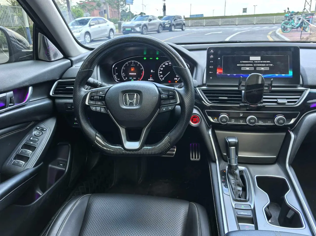 Honda 2022 10th Generation Accord 1.5T Stepless 260TURBO Magic Night Premium Edition Automatic Gear 5