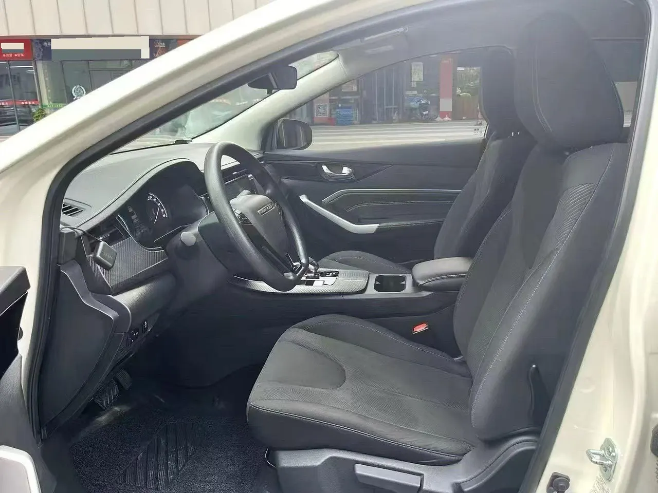 Venucia D60 New Energy 2023 D60 PLUS EV Comfort SI Automatic Gear 2