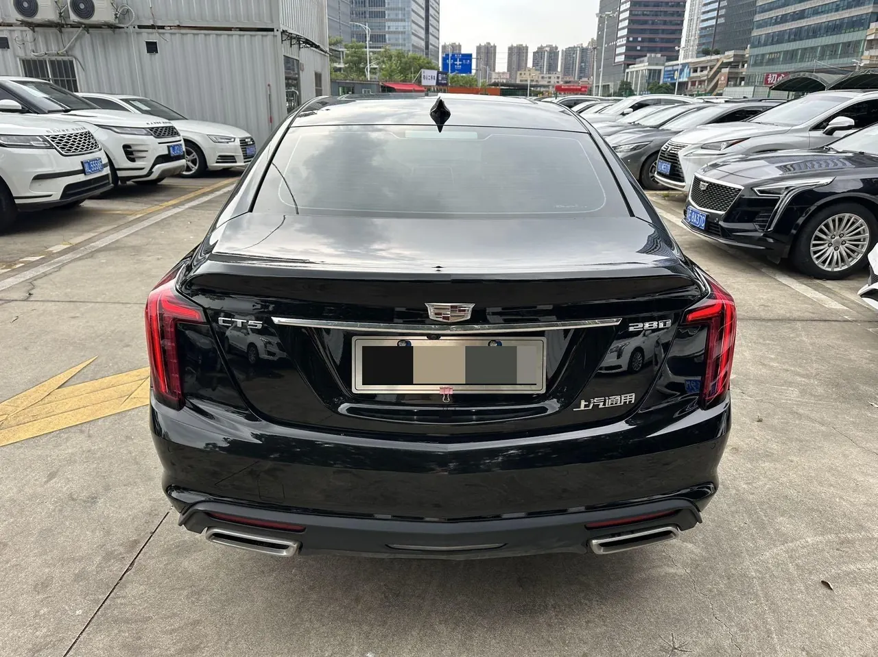 Cadillac 2023 CT5 2.0T 28T Luxury (Standard Edition) Automatic Gear 4