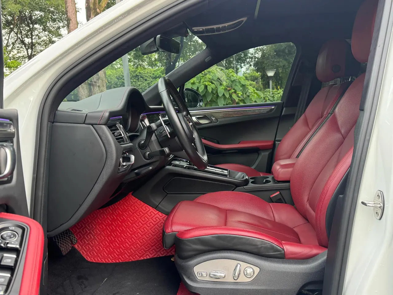 Porsche Macan (Imported) 2022 Macan S 2.9T Automatic 11