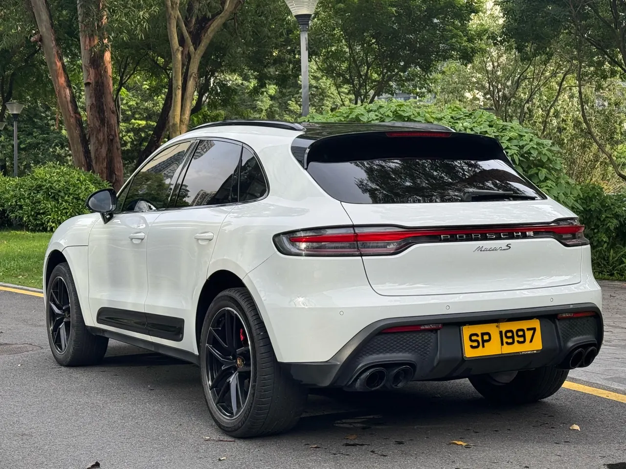 Porsche Macan (Imported) 2022 Macan S 2.9T Automatic 7