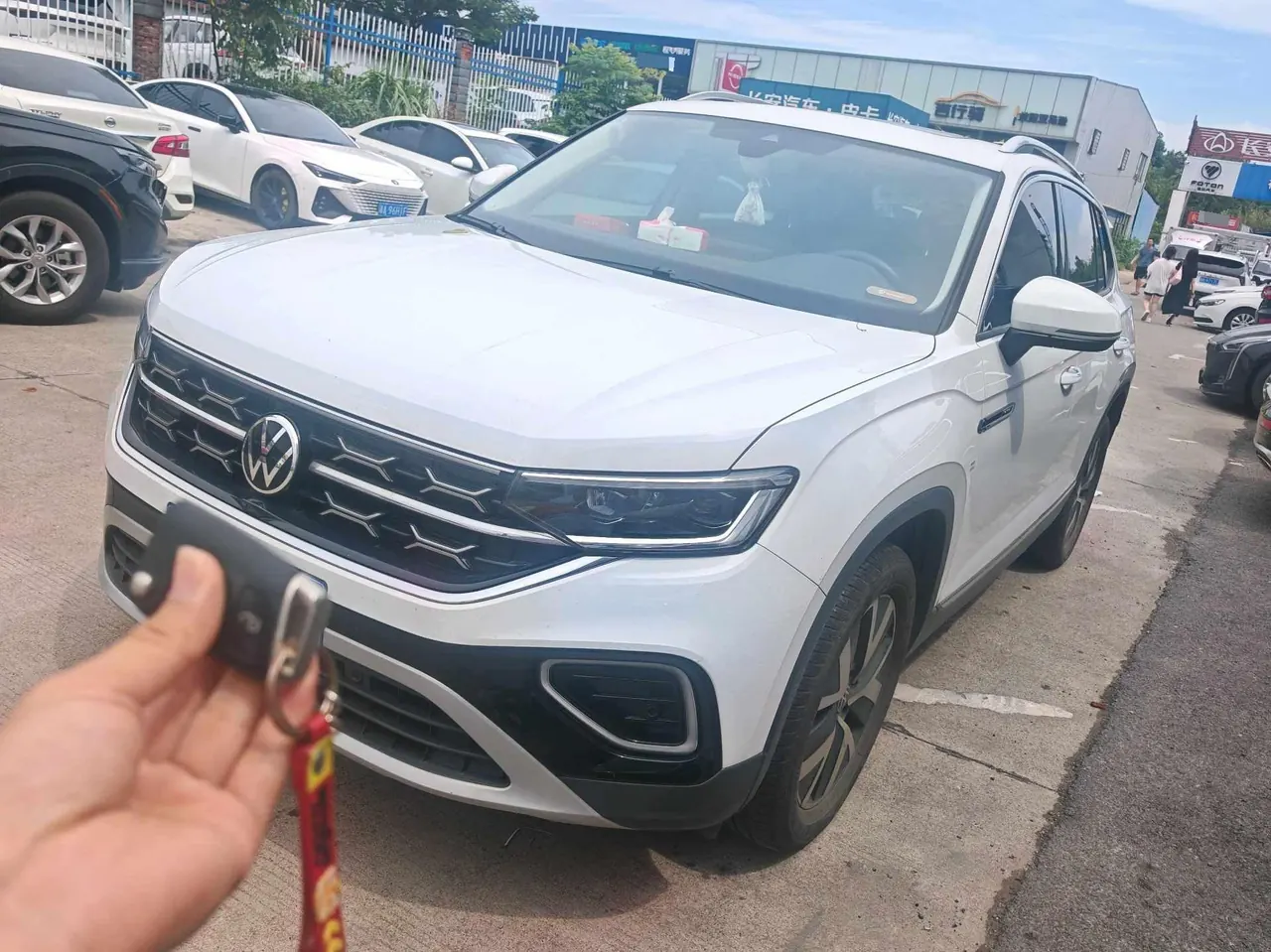 Volkswagen 2024 Tanyue 1.5TSI 300TSI Two-Drive Luxury Plus Advanced Edition Automatic Gear - View 1