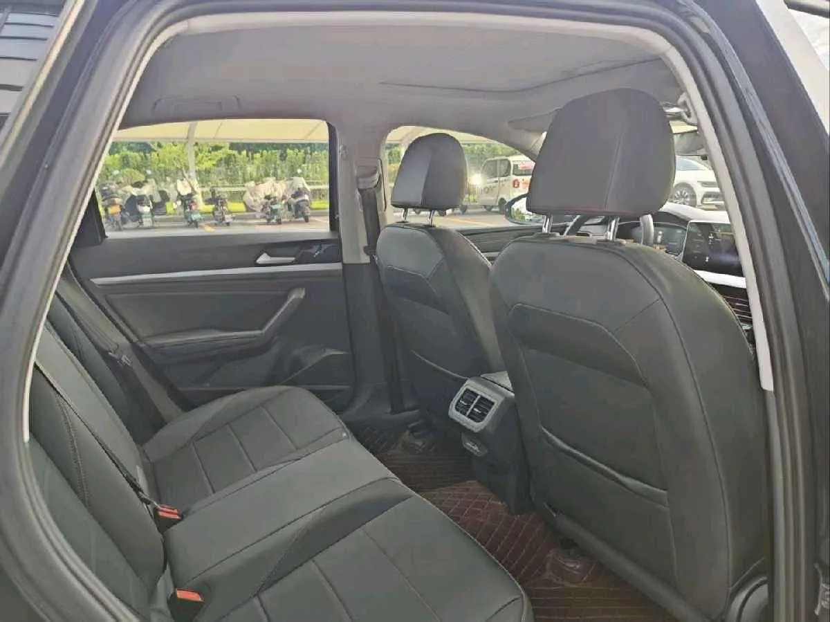 Volkswagen 2024 LaVida 1.5TSI 300TSI Star Full Escape Automatic Gear 10
