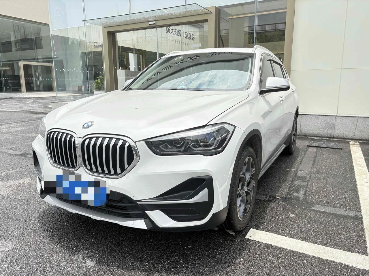 BMW 2022 X1 sDrive20Li 1.5T exclusive automatic gear - View 1