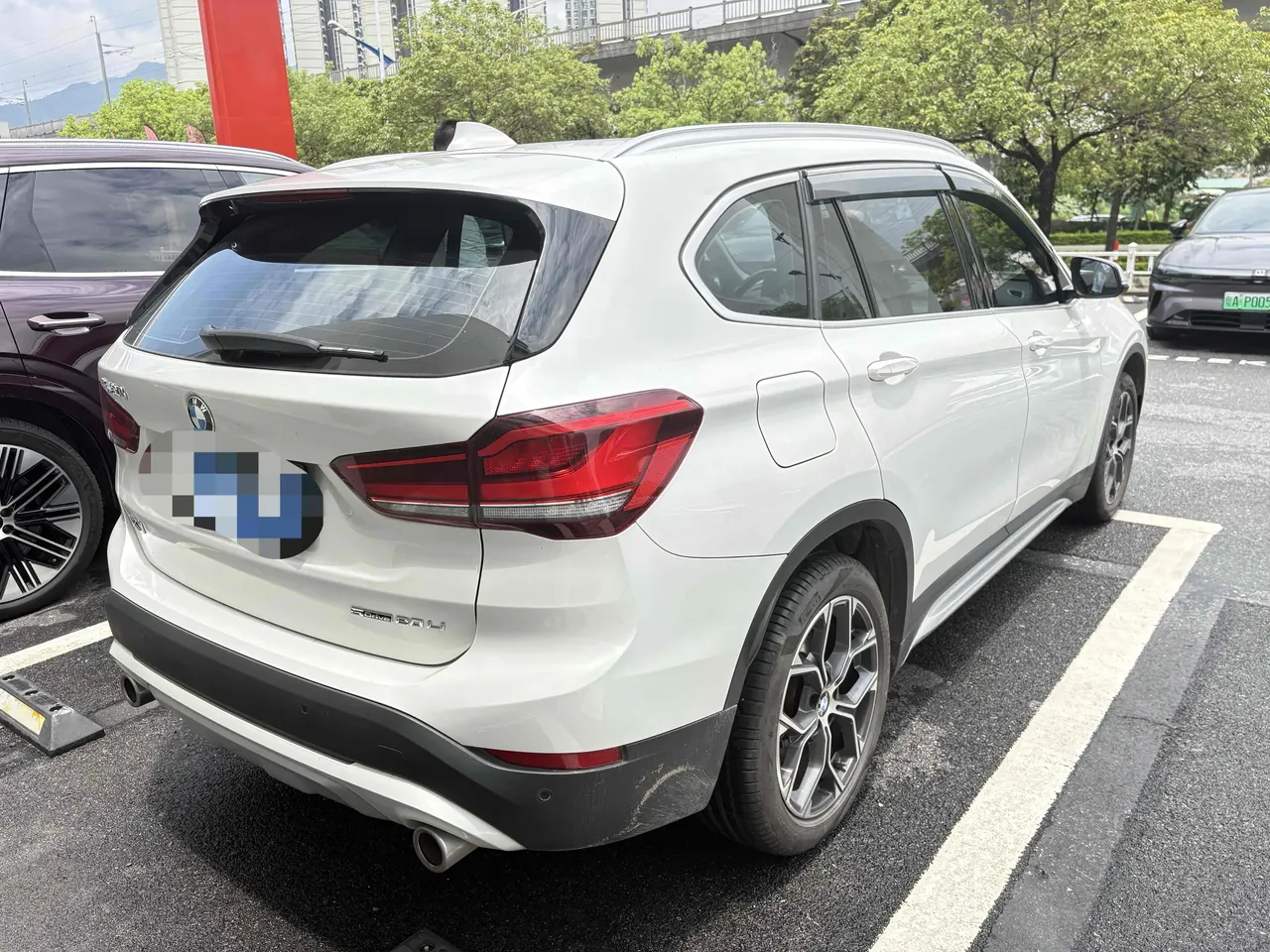 BMW 2022 X1 sDrive20Li 1.5T exclusive automatic gear 3