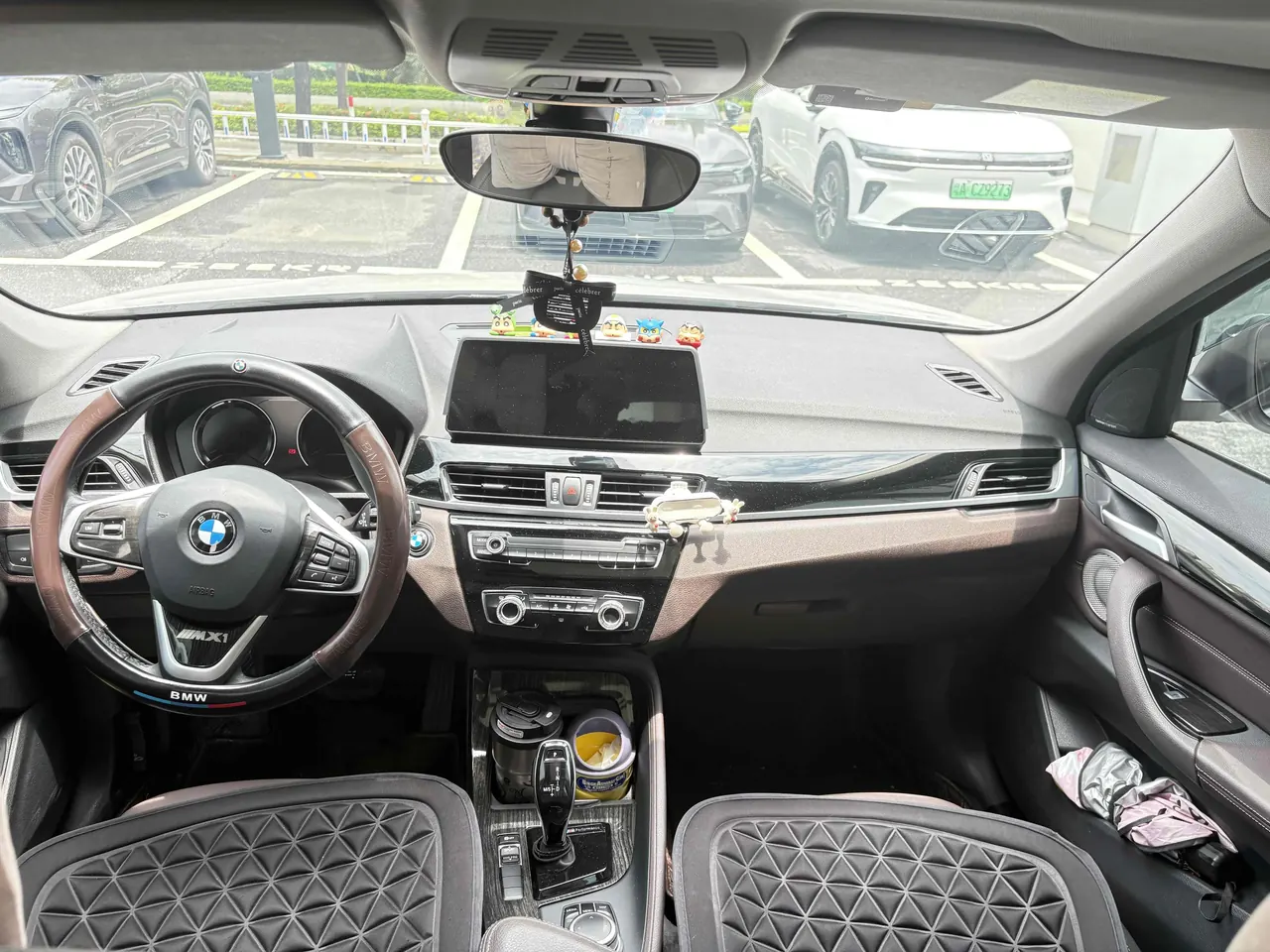 BMW 2022 X1 sDrive20Li 1.5T exclusive automatic gear 9