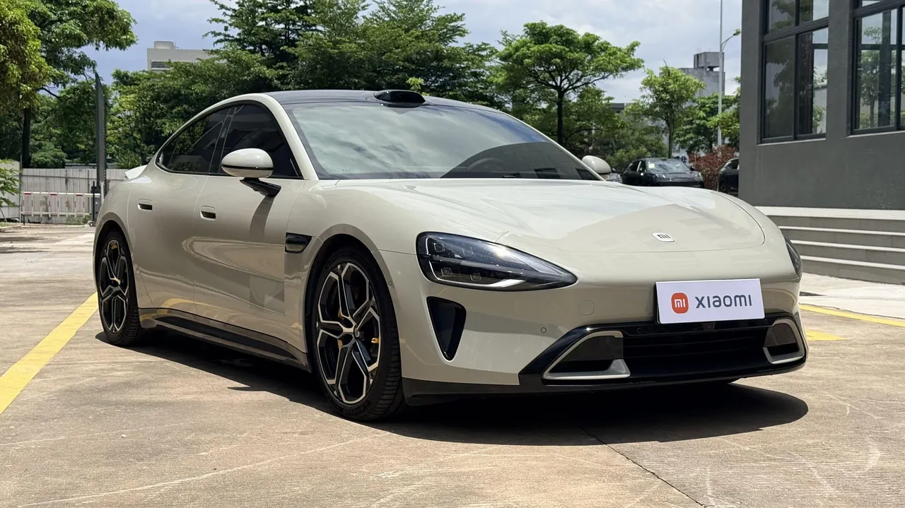 MI 2024 SU 7 800km 4-wheel drive ultra-long endurance high-end smart driving Max version automatic gear 2