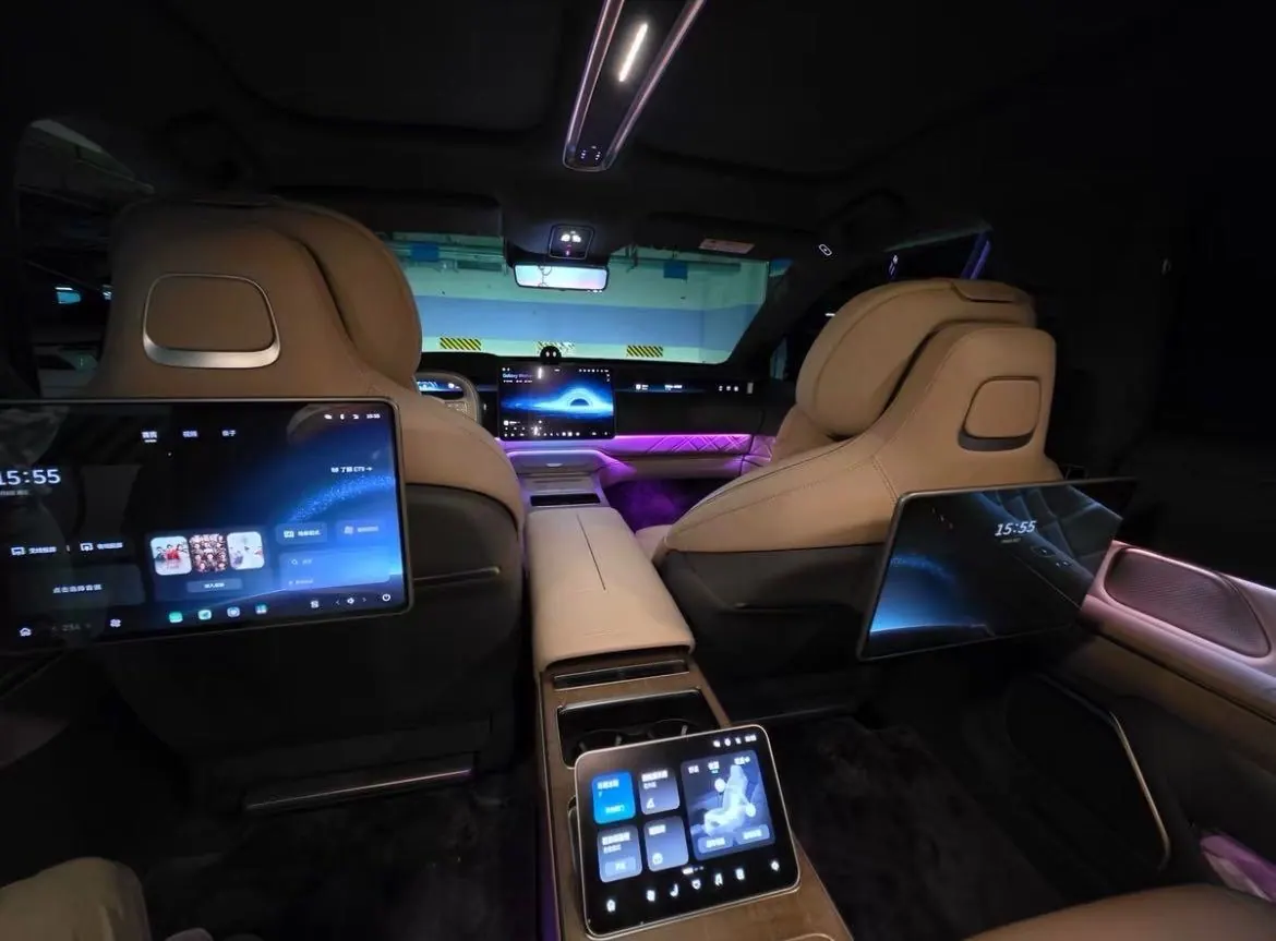 NIO 2025 ET 9 100kWh automatic gear 4