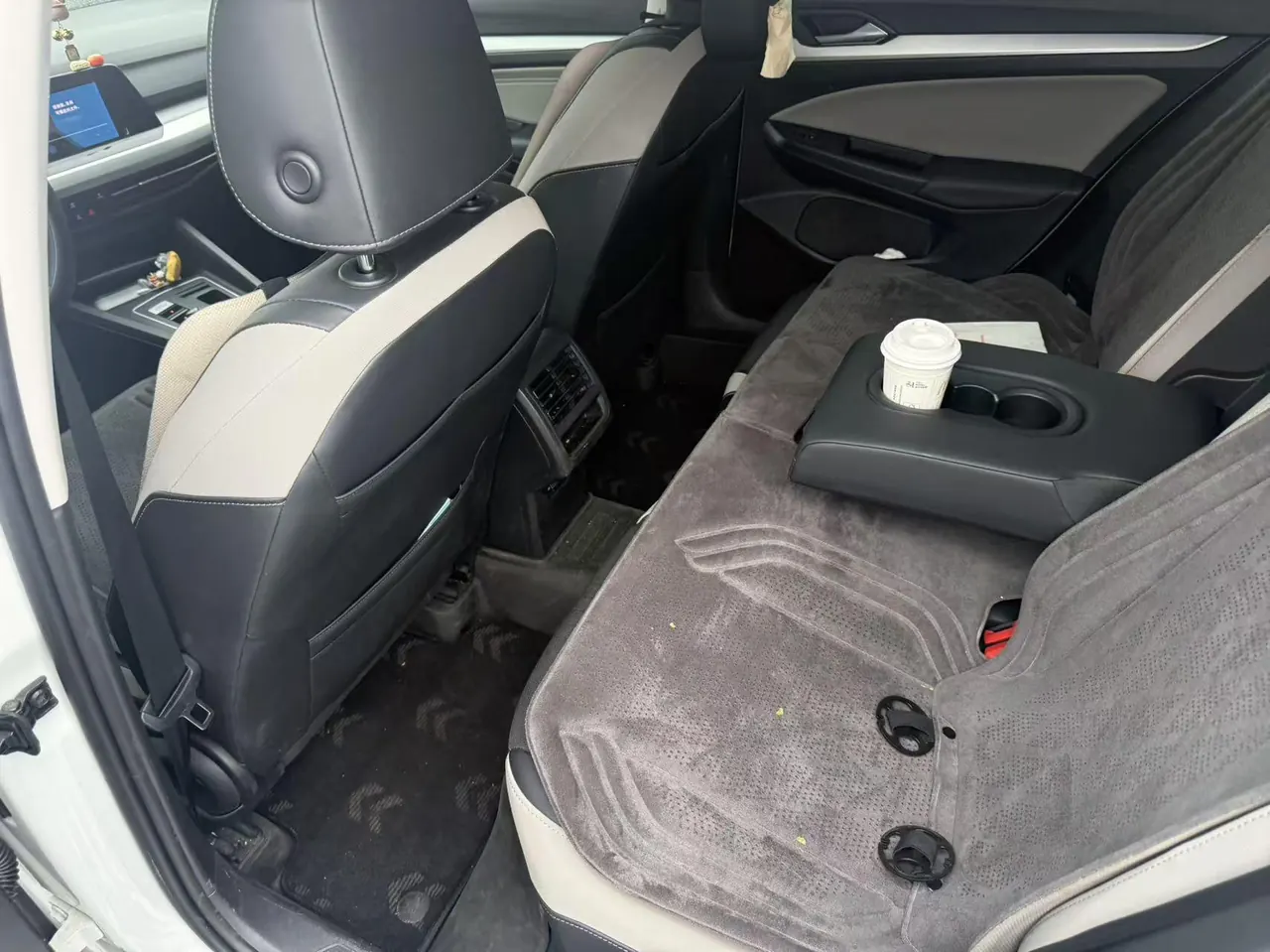 Volkswagen 2021 Golf 8 PRO 1.4TSI 280TSI Automatic 3