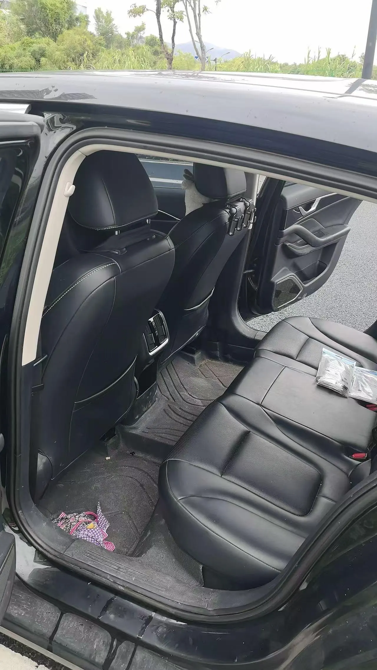 Bestune 2022 B70 1.5T Pleasant Automatic Gear 6