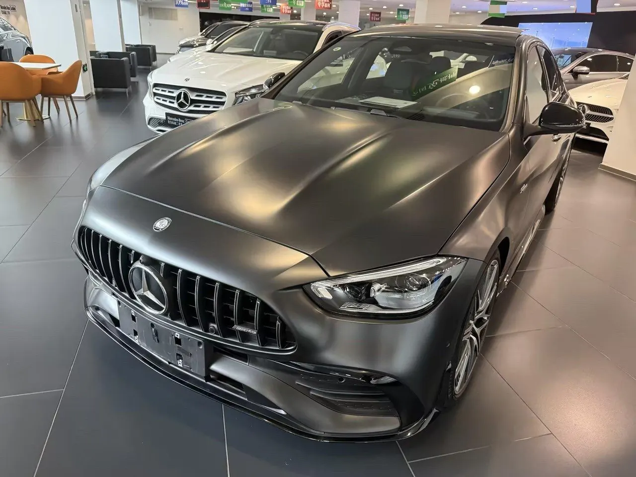 打开图片灯箱:Mercedes Benz Class C AMG (Imported) 2025 C 43 AMG 4MATIC 48V 2.0T Automatic Gear