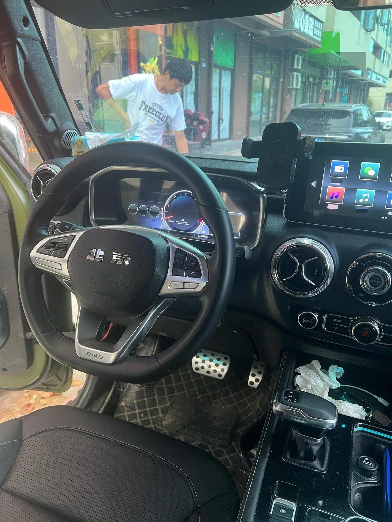 Beijing 2023 BJ40 2.0D Four-wheel Drive Blade Hero Edition Chivalrous Automatic Gear 8