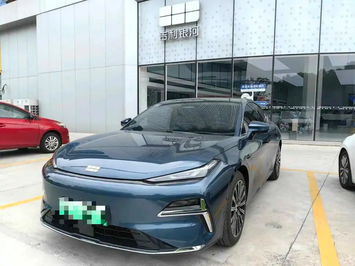 Geely Galaxy 2025 xingyao 8 EM-P 1.5T 130km exploration version automatic gear - View 1