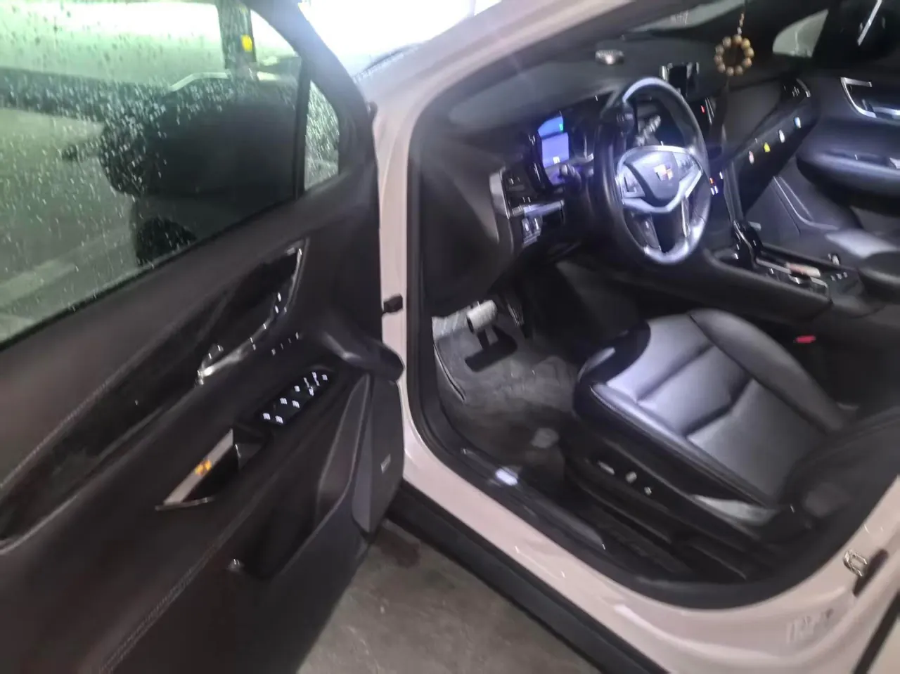 Cadillac 2021 XT5 2.0T 28T Luxury Automatic Gear 7