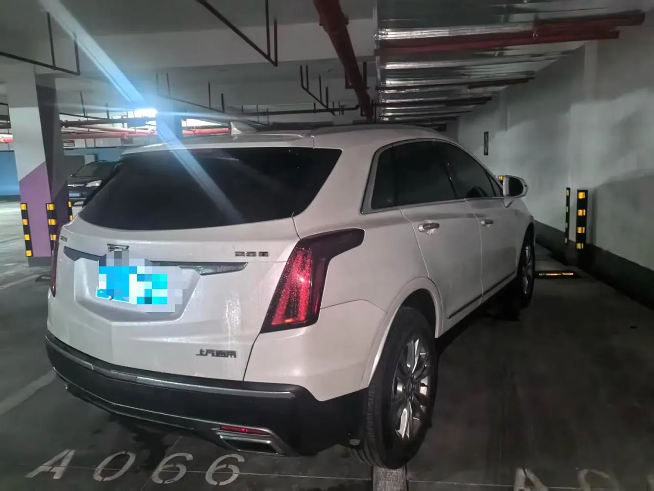 Cadillac 2021 XT5 2.0T 28T Luxury Automatic Gear 8