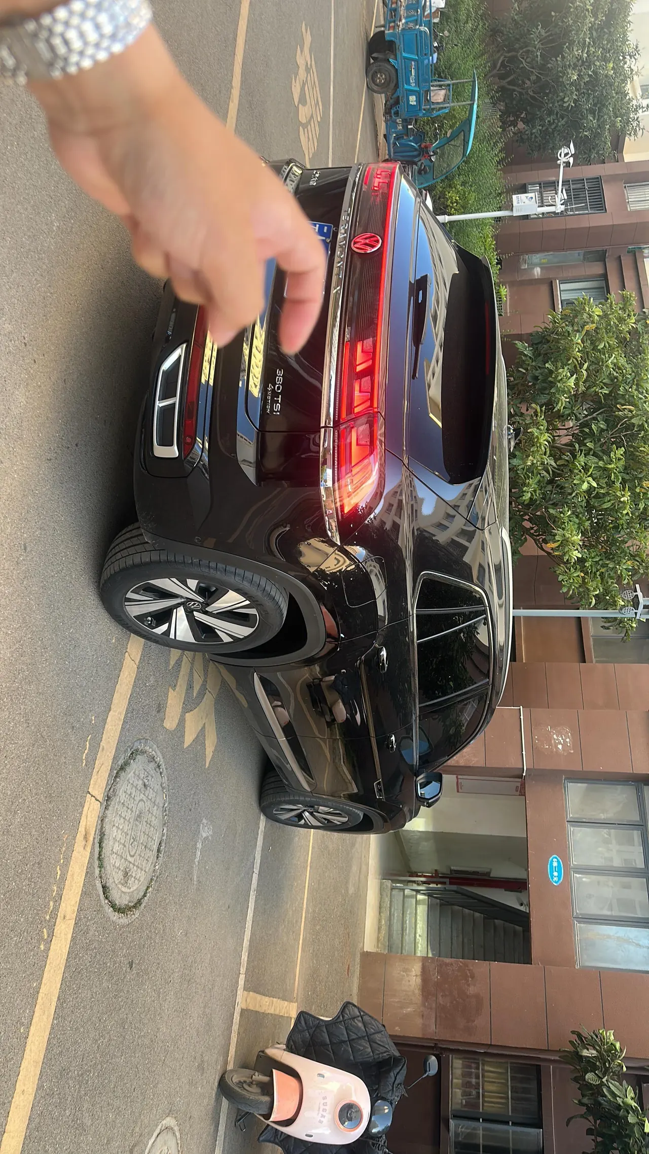 Volkswagen 2024 Tuang X 2.0TSI 380TSI Four-wheel Drive Dragon Yao Edition Automatic Gear 5