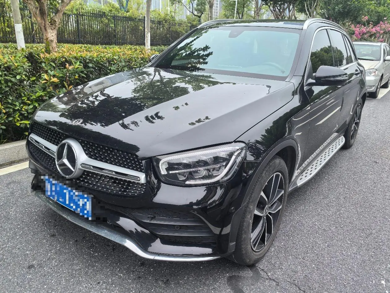 Open image lightbox: Mercedes Benz 2021 GLC 260 L 4MATIC 2.0T Luxury Automatic
