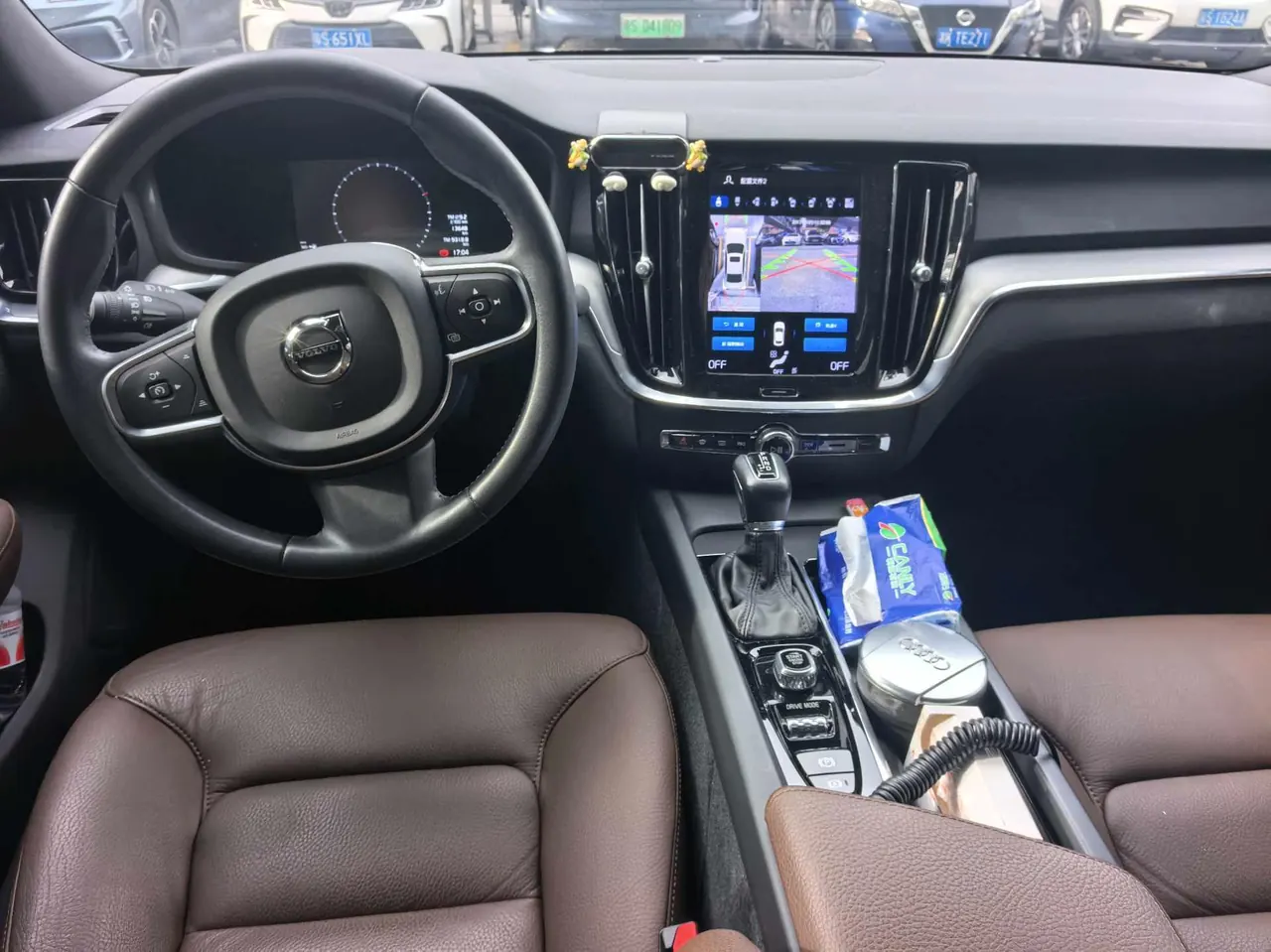 Volvo 2021 S60 2.0T T4 Zhiyi Deluxe Edition Automatic Gear 5