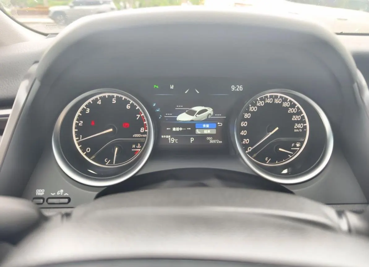 Toyota 2021 Camry 2.0G Stepless Deluxe Edition Automatic Gear 5