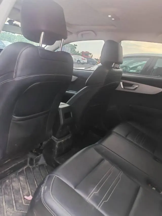 BYD Song PLUS New Energy 2021 Song PLUS DM-i 1.5 Stepless 51KM Honorable Automatic Gear 5