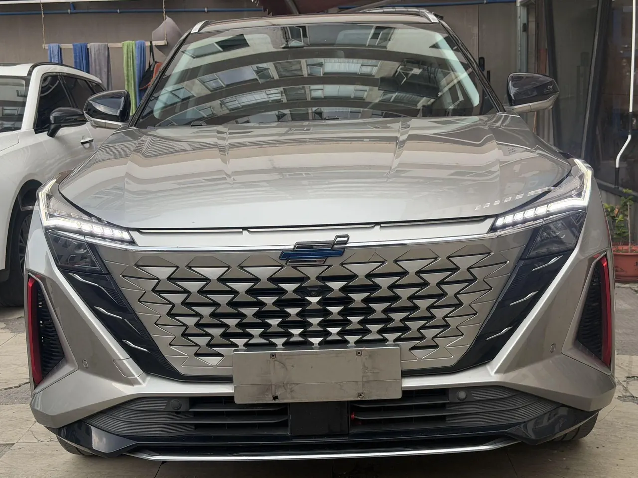 Oshan 2022 Z6 1.5T Blue Whale Smart Collar Automatic Gear 2
