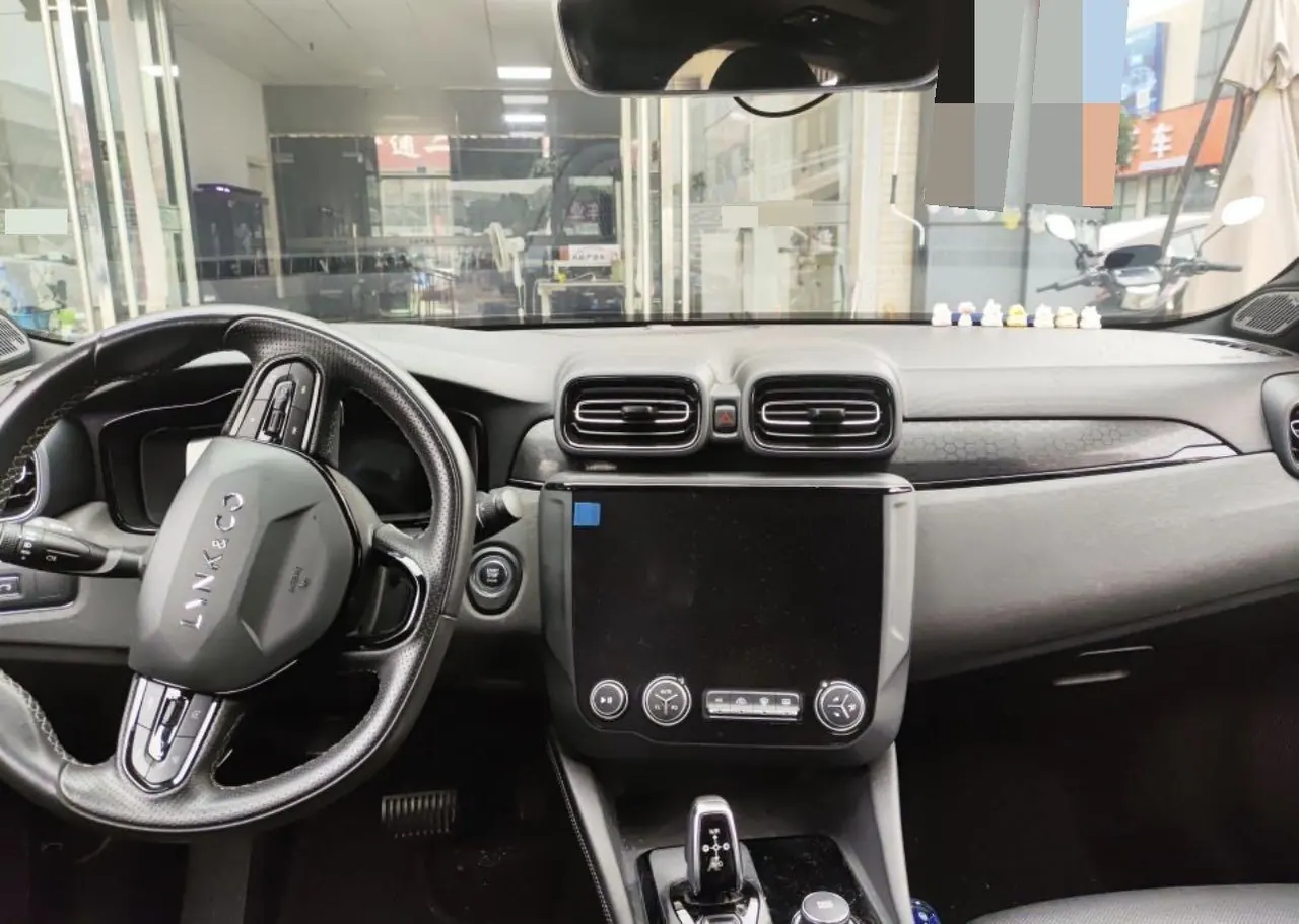 LYNK&amp;CO 2022 LYNK&amp;CO 03 2.0TD Jin Pro automatic gear 3