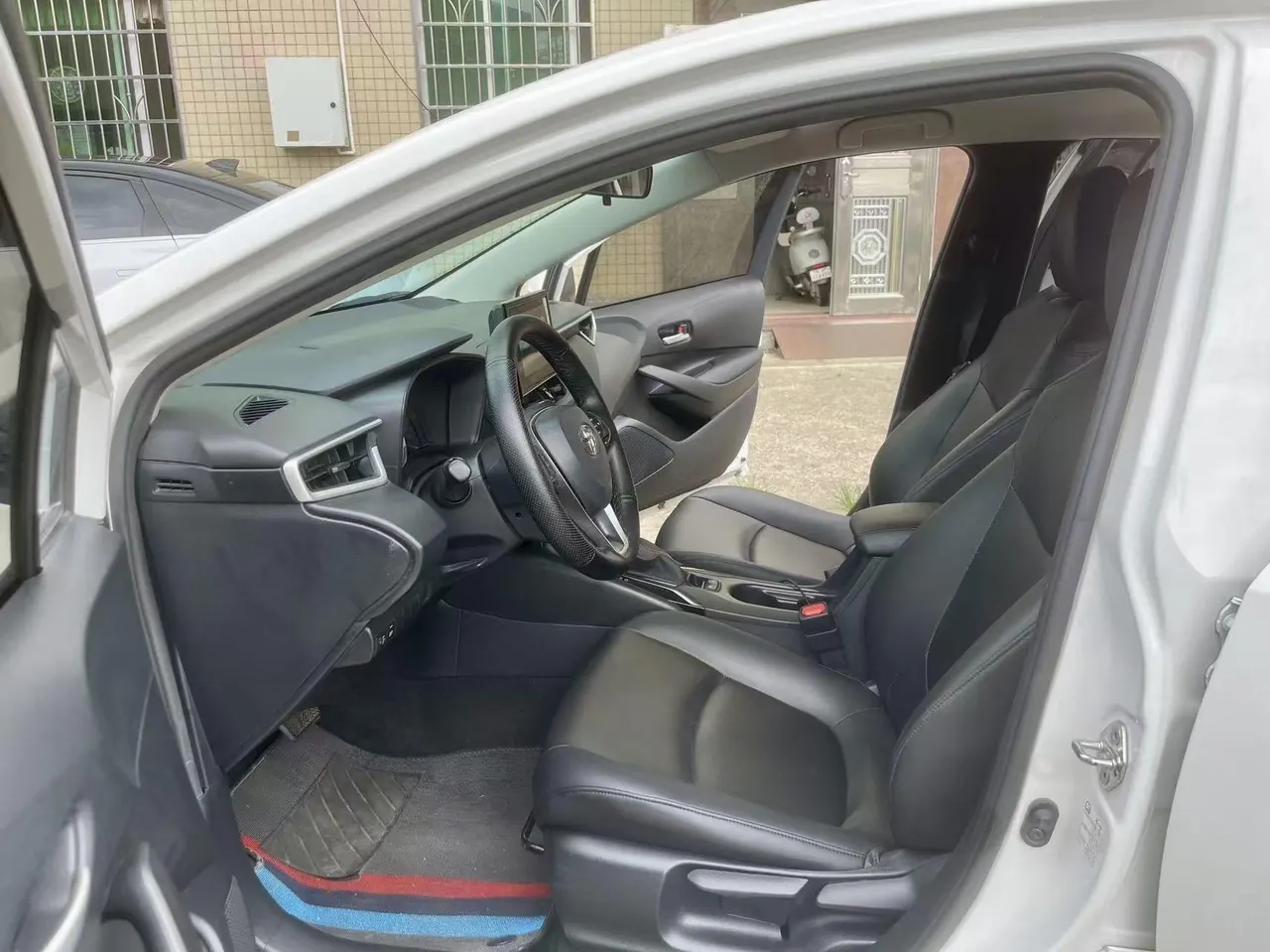 Toyota 2021 corolla 1.2T stepless pioneer PLUS version automatic gear 5