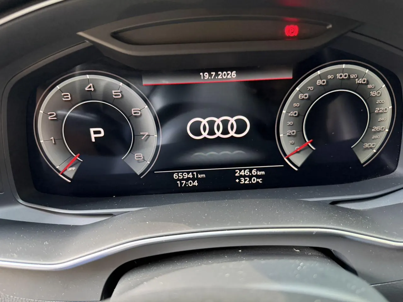 Audi 2021 A6L 2.0TFSI 45TFSI Selected Dynamic Automatic 9