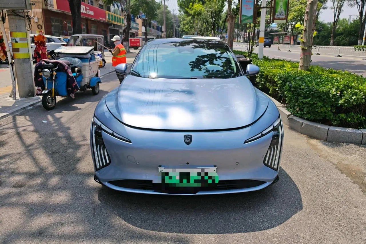 The popular 2024 xinghai S 7 555km luxury version of automatic gear 3