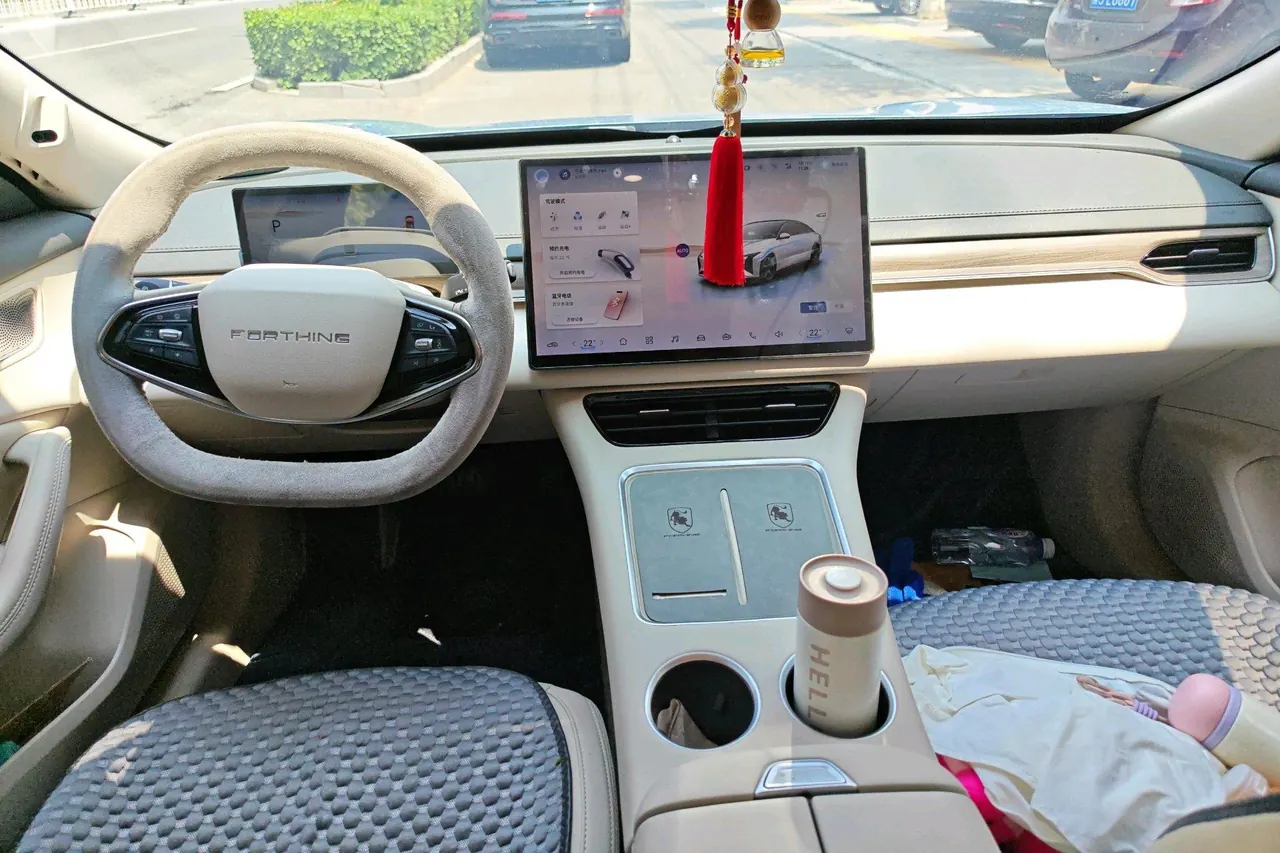 The popular 2024 xinghai S 7 555km luxury version of automatic gear 6