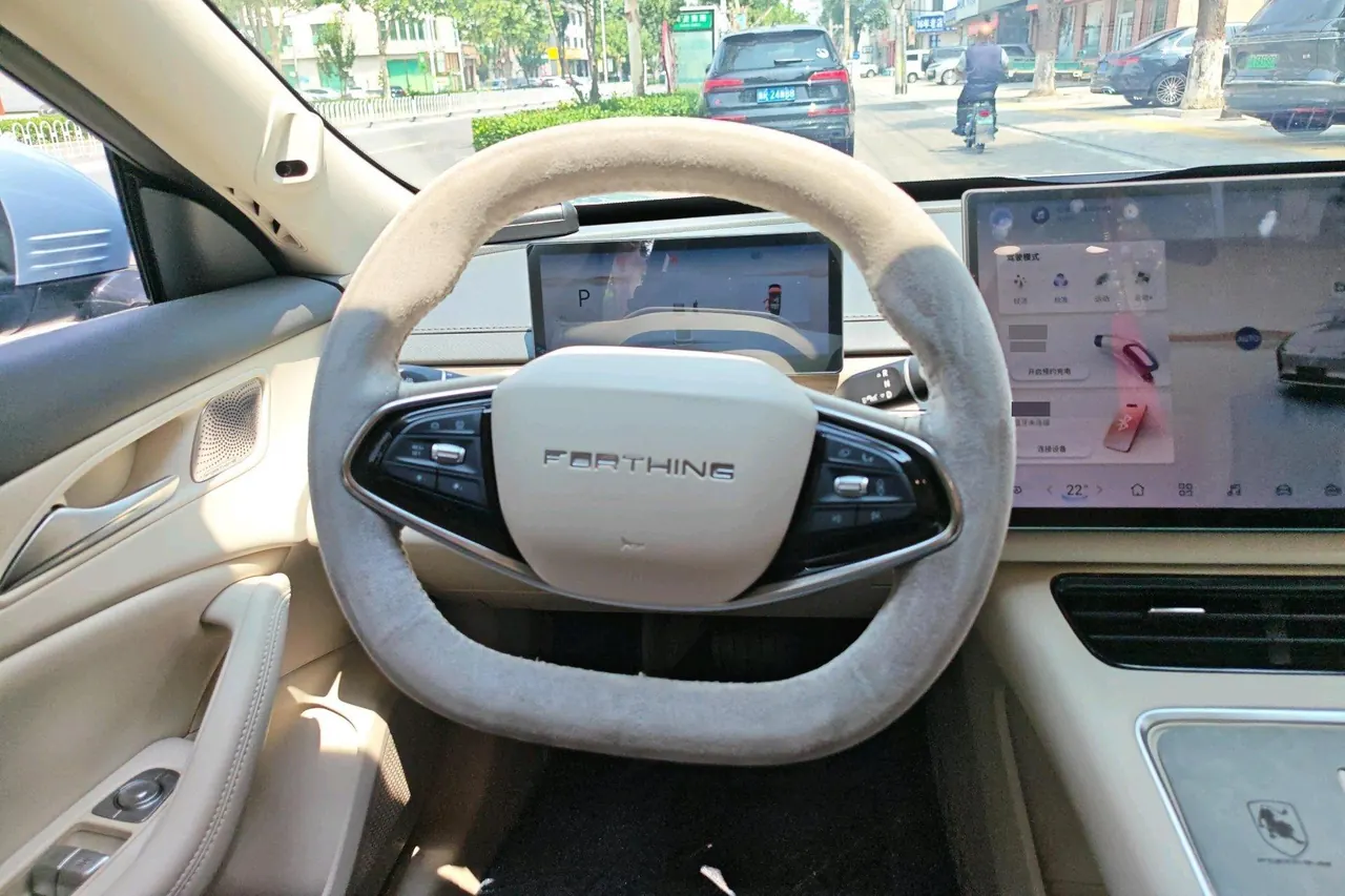The popular 2024 xinghai S 7 555km luxury version of automatic gear 7