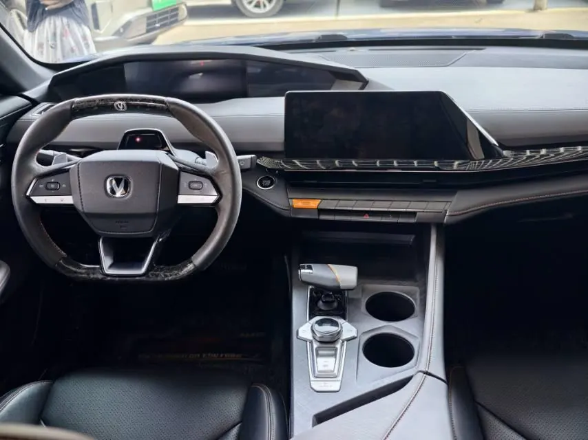 ChangAn 2022 UNI-V 1.5T Smart Pilot Automatic Gear 7