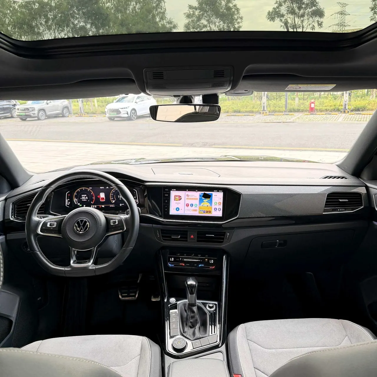Volkswagen 2021 Tanyue 2.0TSI 380TSI Four-wheel Drive R-Line Smart Joint Edition Automatic Gear 4