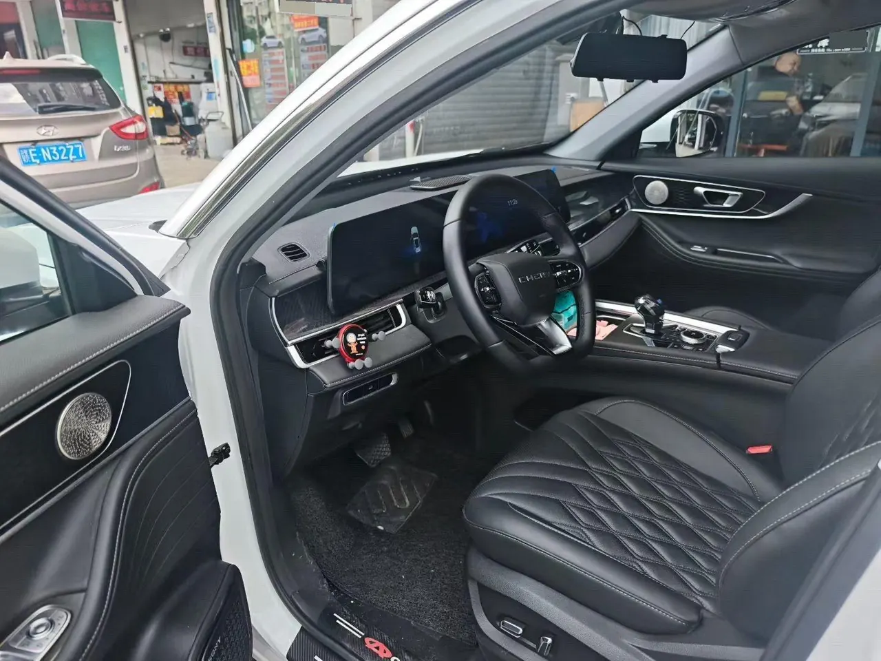 Chery 2023 Tiggo 7 PLUS 1.5TGDI Champion Flagship Automatic Gear 2