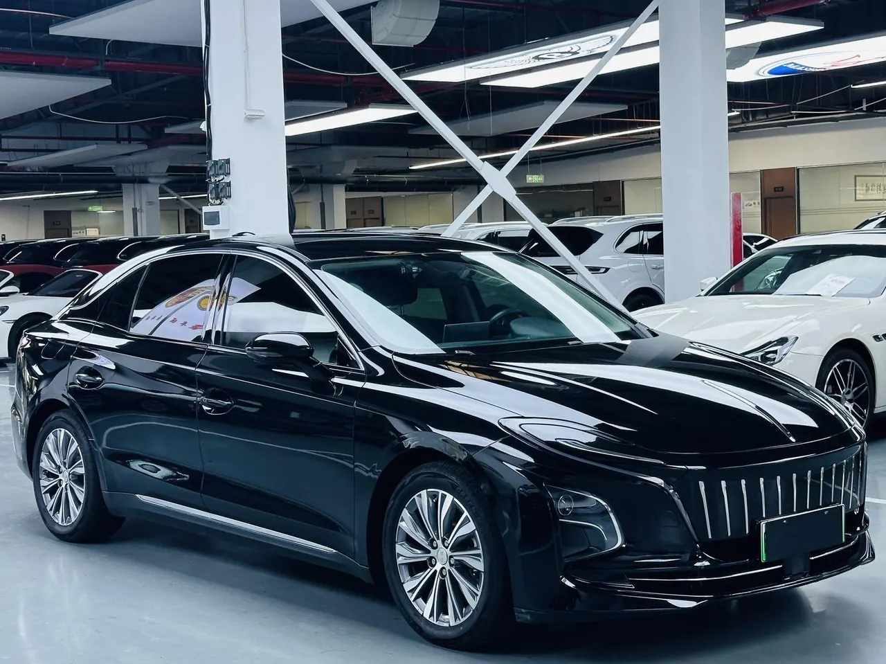 HongQi 2023 E-QM5 E-QM5 PLUS automatic gear 3