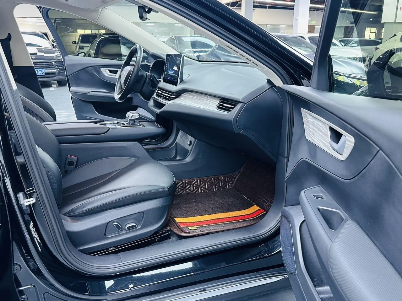 HongQi 2023 E-QM5 E-QM5 PLUS automatic gear 6