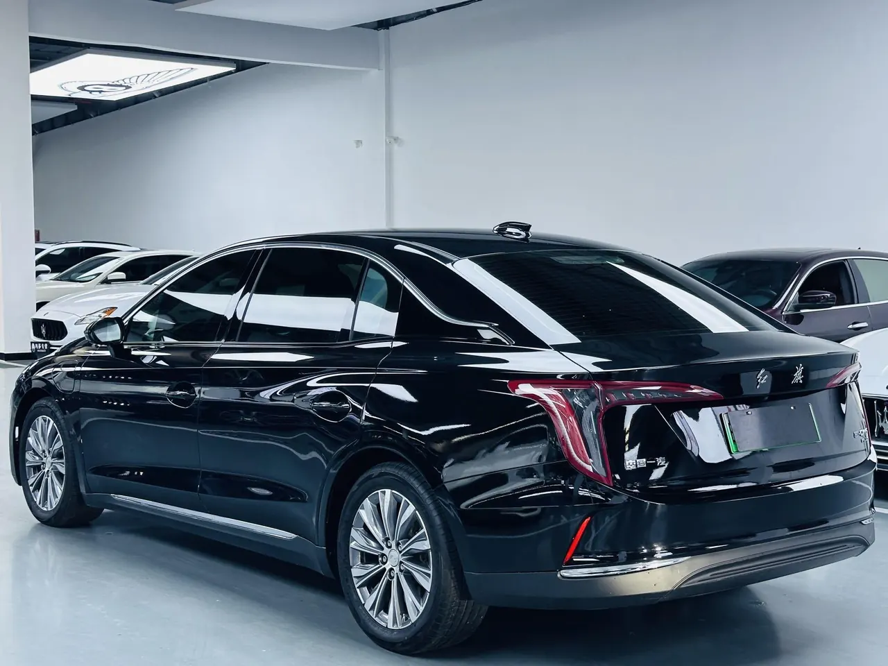 HongQi 2023 E-QM5 E-QM5 PLUS automatic gear 7