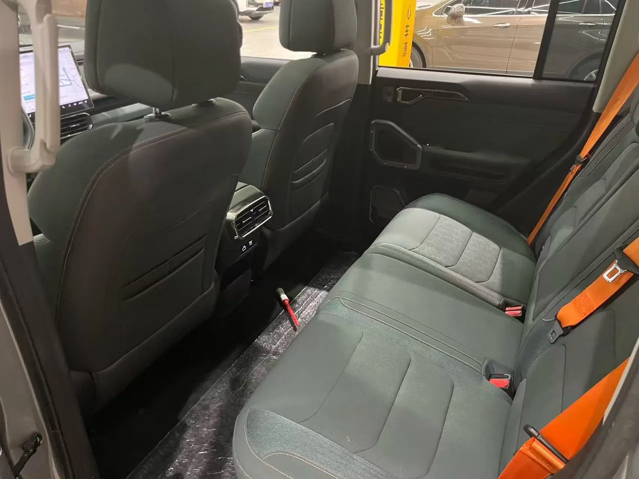 Jetour 2023 Traveler 2.0T 4WD Crossing PRO Automatic Gear 8