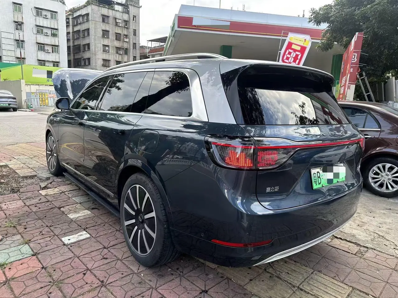 AITO 2024 AITO M9 extended range Ultra version 52kWh5 seat version automatic gear 4