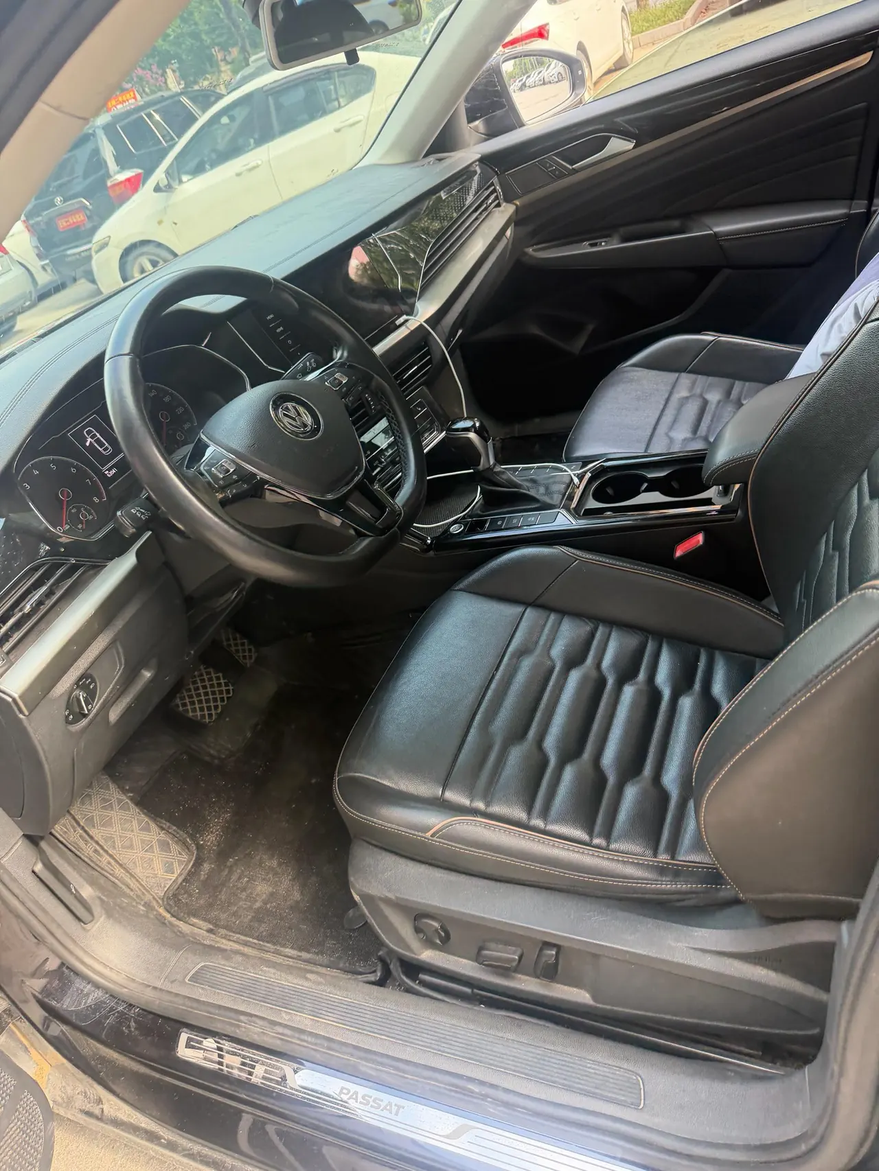 Volkswagen 2021 Passat 2.0TSI 330TSI Elite Edition Automatic 11