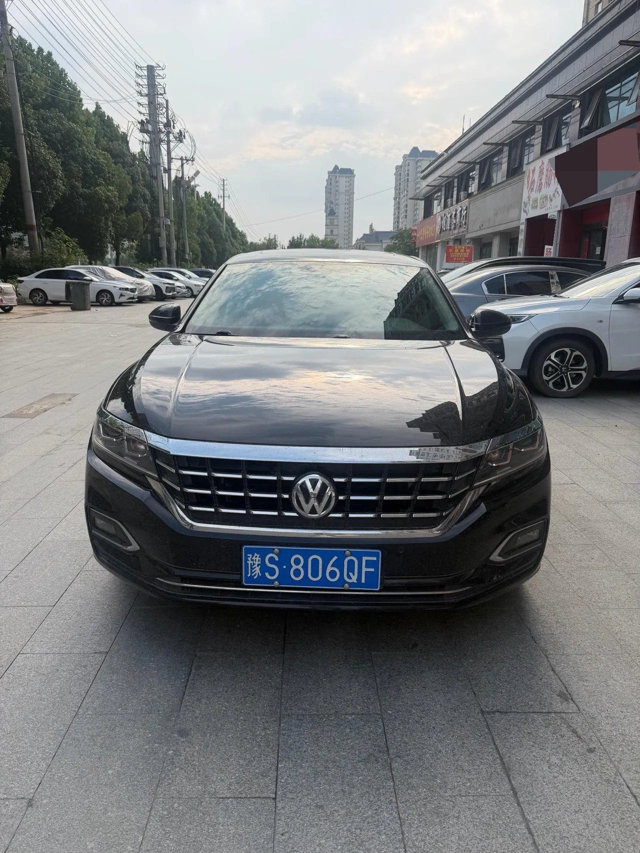 Volkswagen 2021 Passat 2.0TSI 330TSI Elite Edition Automatic 3