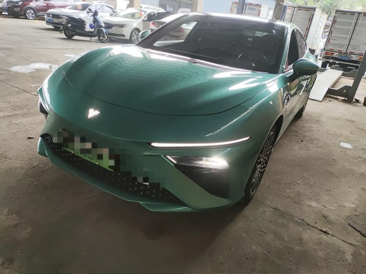 Open image lightbox: Neta 2022 Neta S 715km rear drive laser Radar version automatic gear