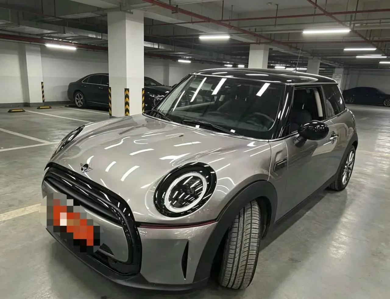 Open image lightbox: MINI Mini (imported) 2023 Mini Cooper 1.5T artist automatic gear