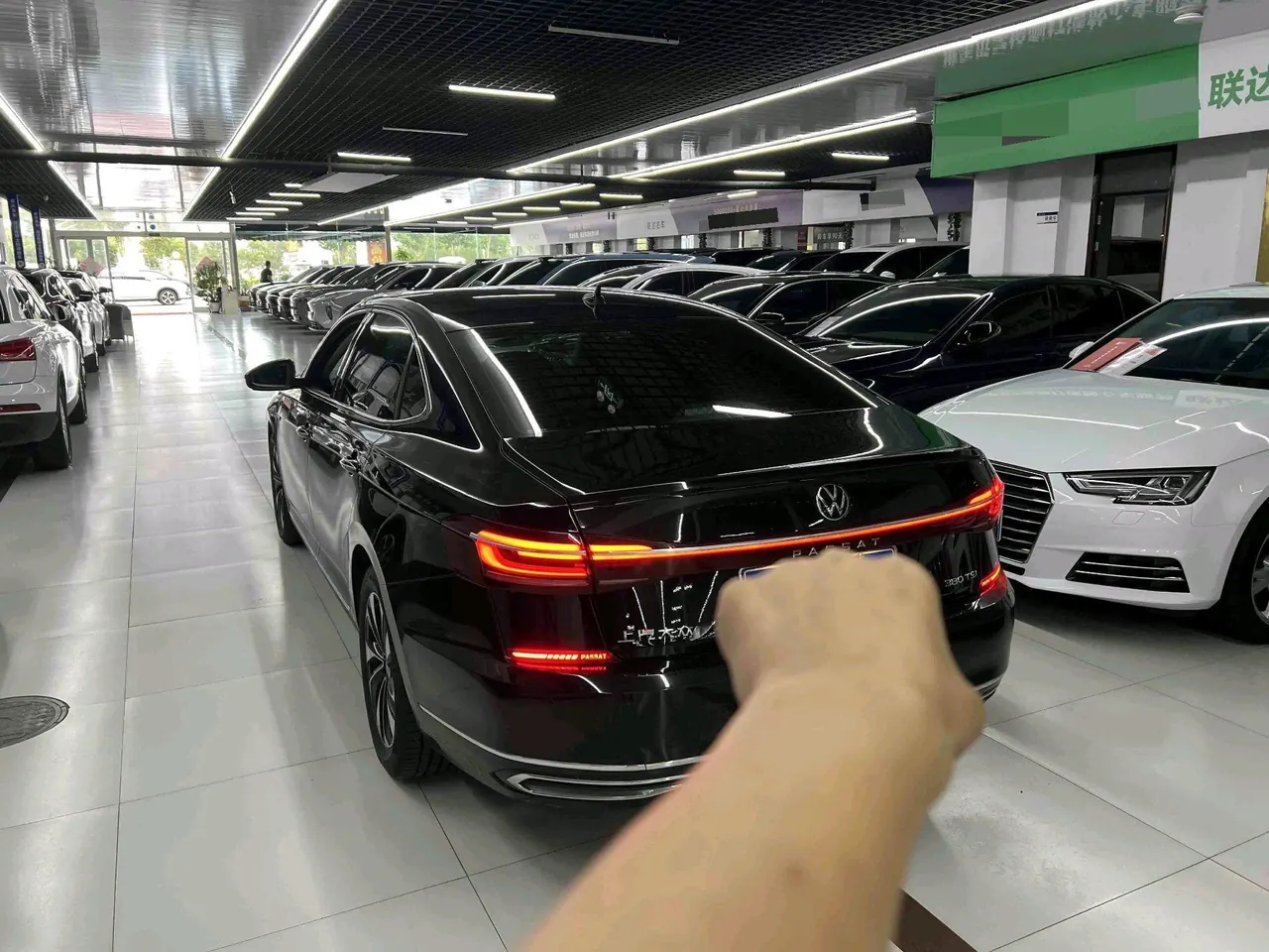 Volkswagen 2023 Passat 1.4TSI 280TSI Elite Edition Automatic 4