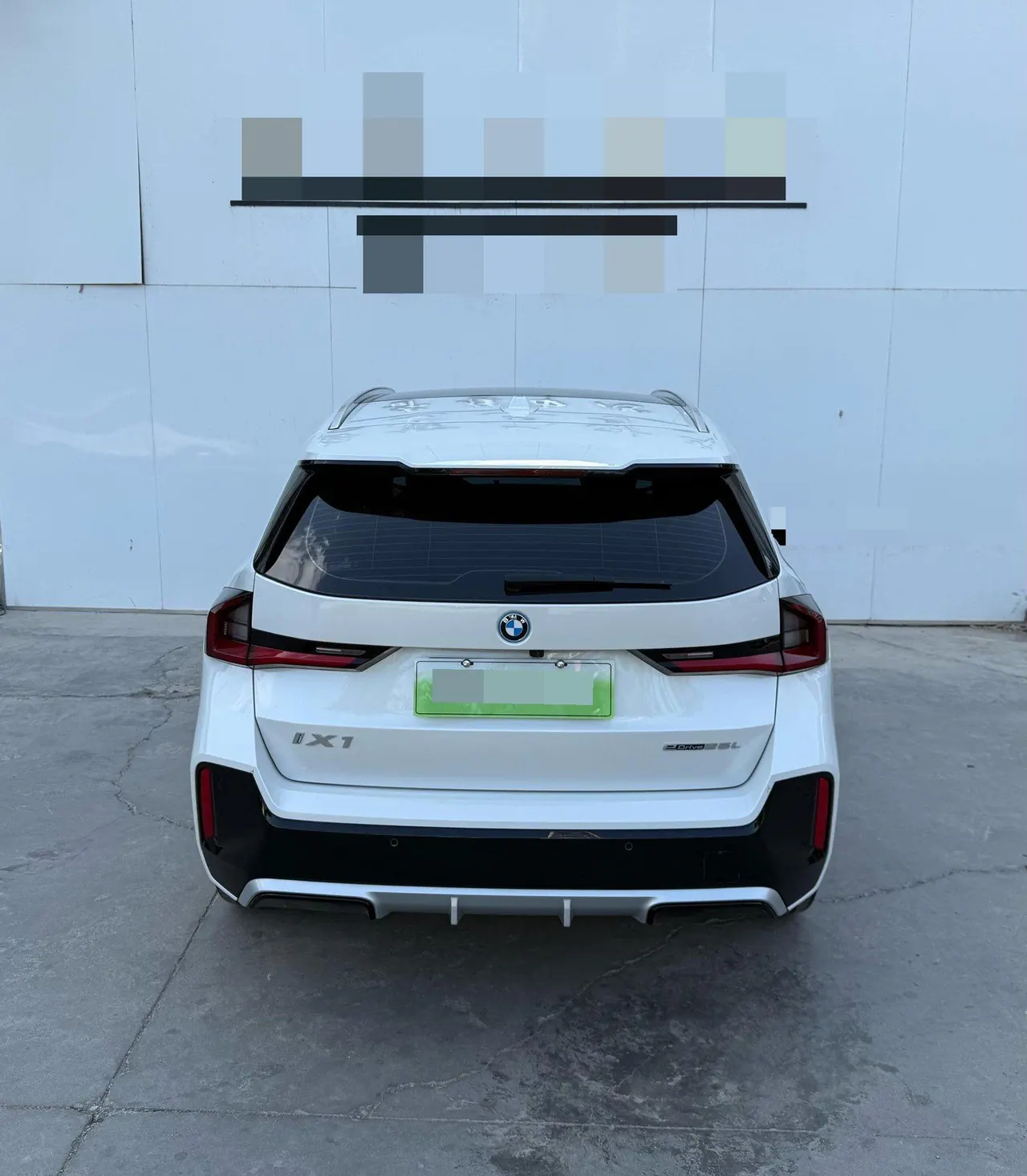 BMW 2023 iX1 eDrive25L eDrive25L m sports suit automatic gear 15