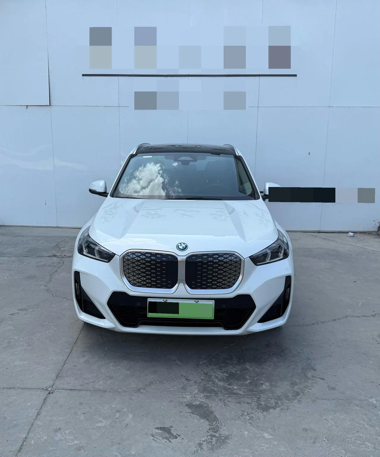 BMW 2023 iX1 eDrive25L eDrive25L m sports suit automatic gear 3