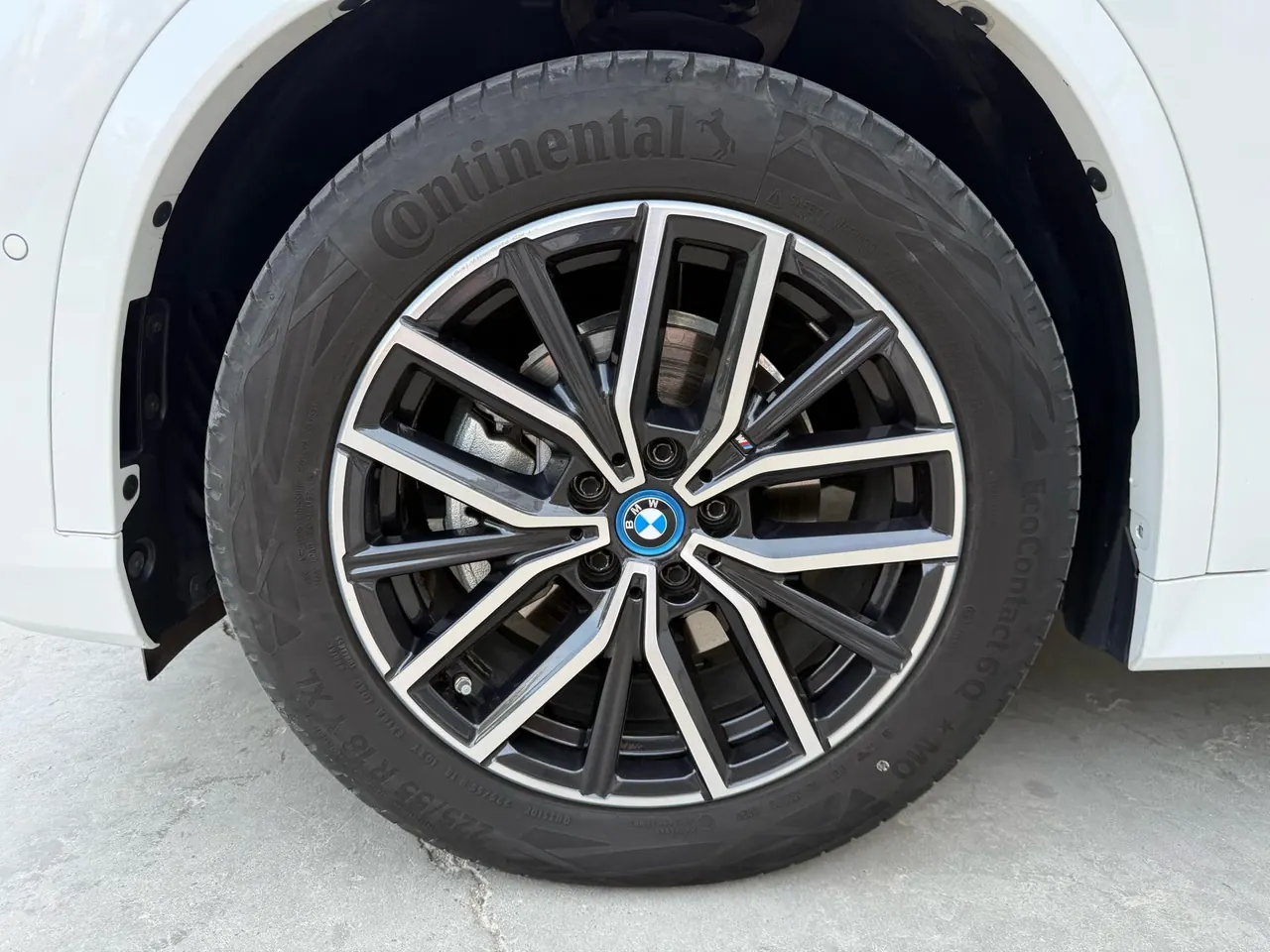 BMW 2023 iX1 eDrive25L eDrive25L m sports suit automatic gear 6