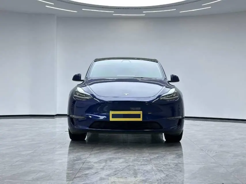 Tesla 2022 Model Y long endurance all-wheel drive version automatic transmission 2