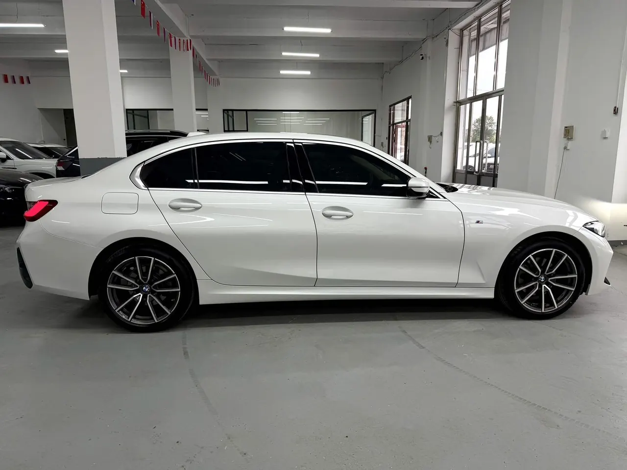 BMW 3 Series 2023 320Li 2.0T M Sports Suit Automatic Gear 7